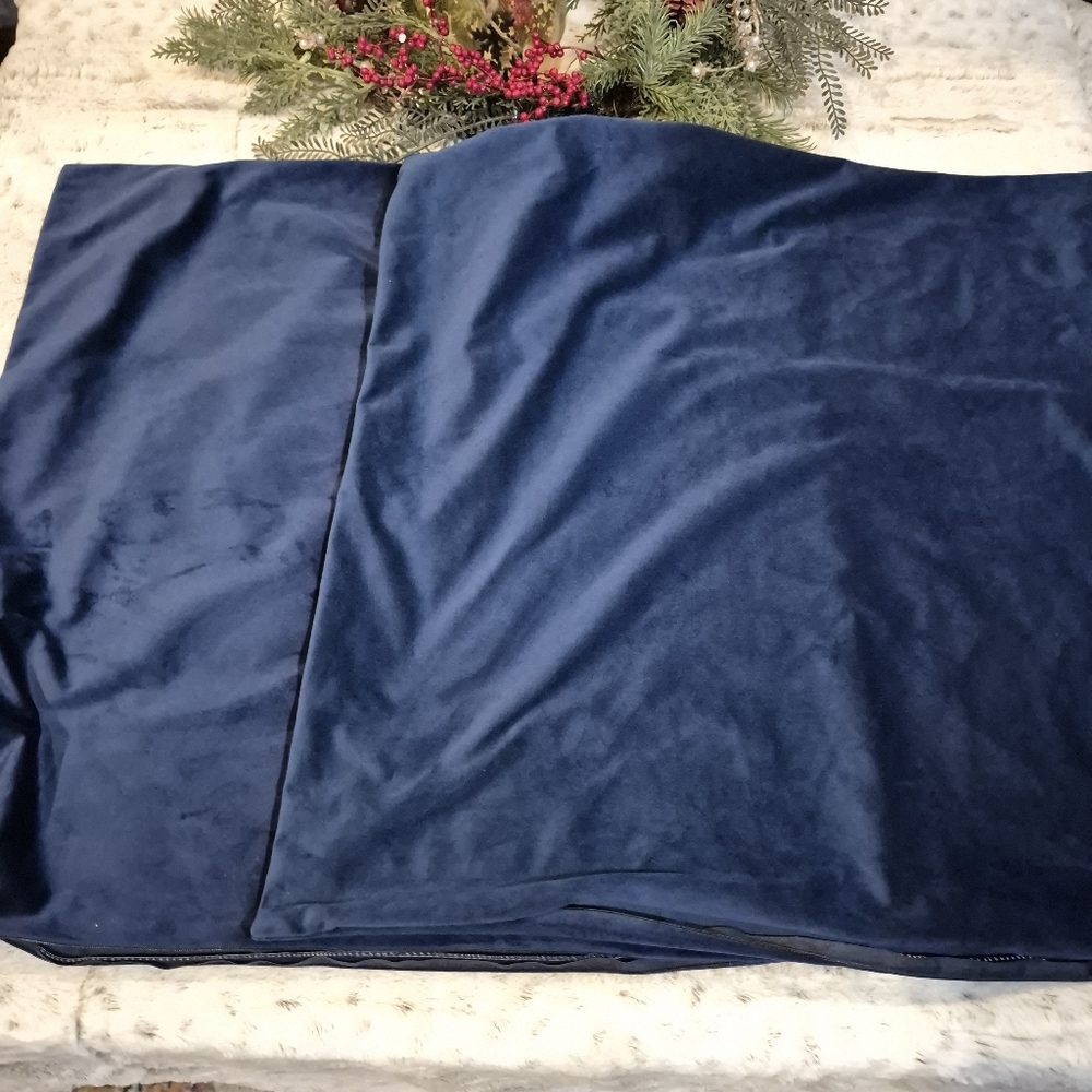 Luxurious Blue Velvet Pillow Covers (2) 25in